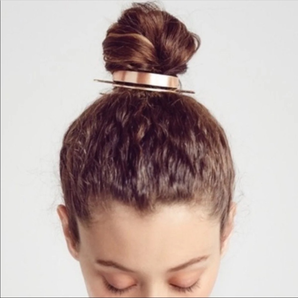 Chloe and Isabel hair bun accessory